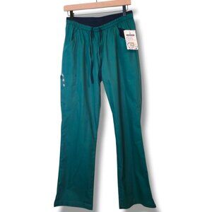 Fundamentals scrub pants womens Medium green straight-leg NWT